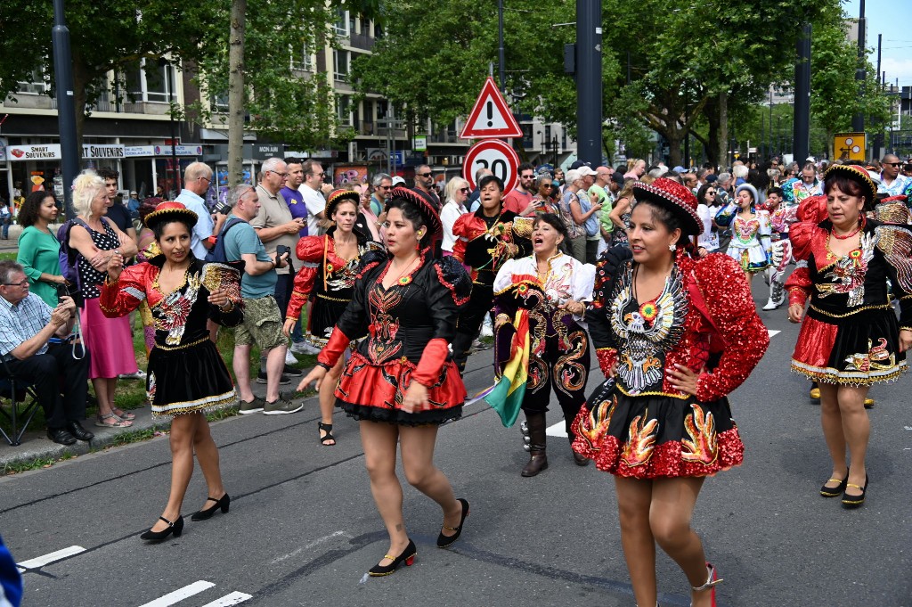 ../Images/Zomercarnaval 2024 126.jpg